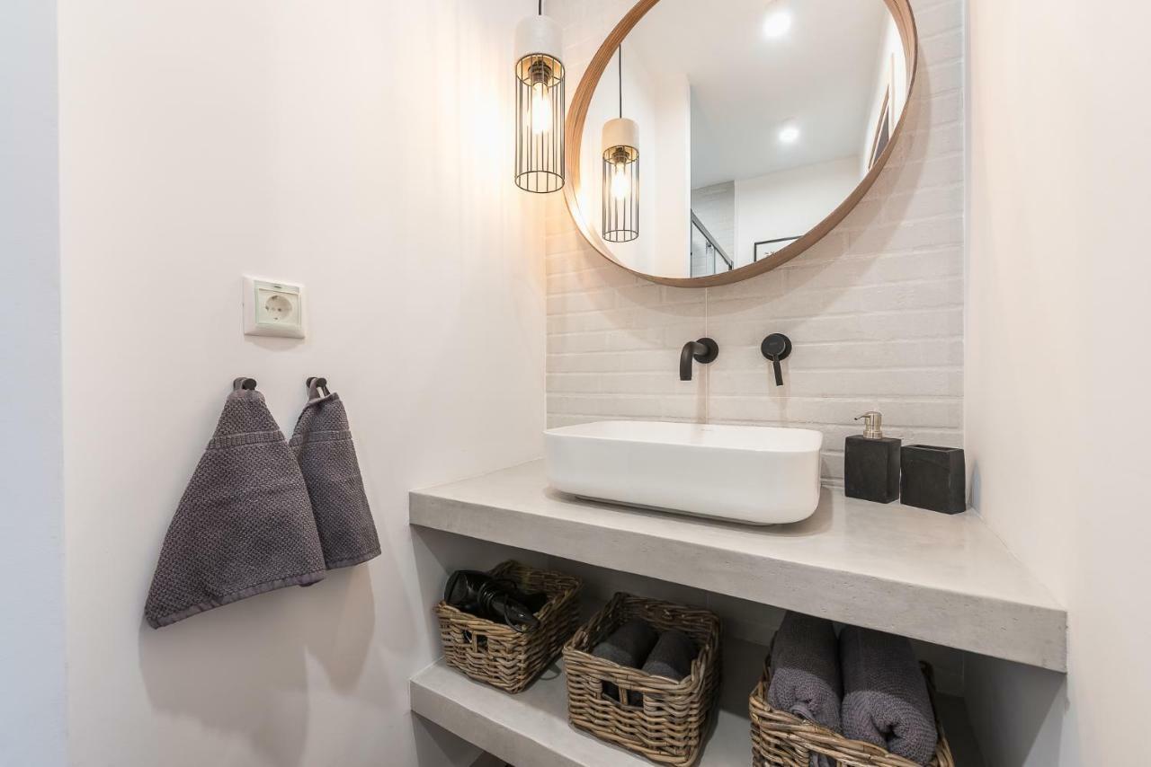"Sunbow Olive"- Boutique Apartment In Dowtown Atenas Exterior foto